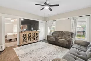 503 E 6th St, Dallas, TX 75203 - Photo 21