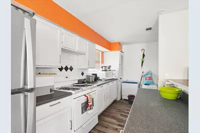 503 E 6th Street, Dallas, TX 75203 - Photo 11
