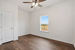 6720 County Rd 302, Grandview, TX 76050 - Photo 21
