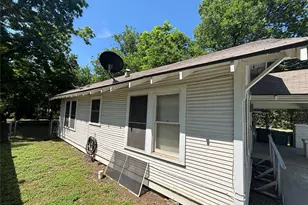327 Egan St, Denton, TX 76201 - Photo 17