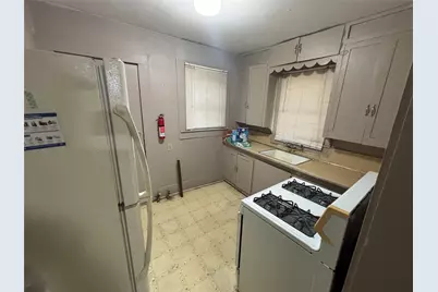 327 Egan Street, Denton, TX 76201 - Photo 11