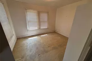 327 Egan St, Denton, TX 76201 - Photo 7