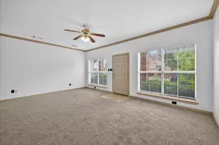 2312 Calendar Ct, Grand Prairie, TX 75050 - Photo 9