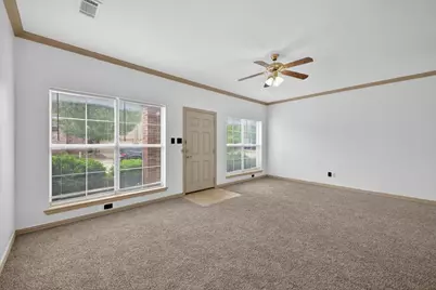 2312 Calendar Court, Grand Prairie, TX 75050 - Photo 7