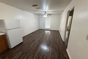 1110 Williams Ave, Cleburne, TX 76033 - Photo 3