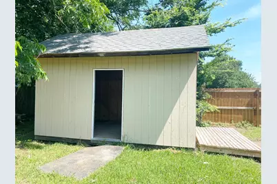 209 Lajodepa Street, Grand Saline, TX 75140 - Photo 15