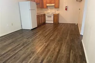 1108 Williams Ave, Cleburne, TX 76033 - Photo 3