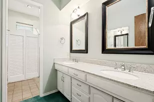 2409 Vega St, Grand Prairie, TX 75050 - Photo 15