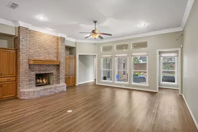 3317 Tiverton Court, Arlington, TX 76001 - Photo 3