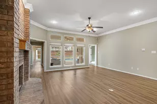3317 Tiverton Ct, Arlington, TX 76001 - Photo 9