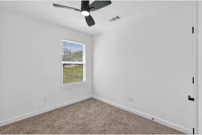 2113 Henry Street #A, Greenville, TX 75401 - Photo 11