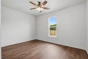 6700 County Rd 302, Grandview, TX 76050 - Photo 19