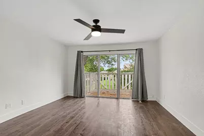 2974 Country Place Circle, Carrollton, TX 75006 - Photo 25