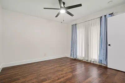 2974 Country Place Circle, Carrollton, TX 75006 - Photo 23