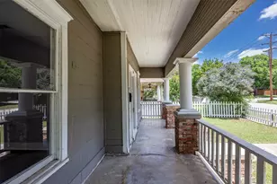 1804 Lipscomb St, Fort Worth, TX 76110 - Photo 7