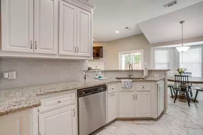 2107 Nichols Trail, Mansfield, TX 76063 - Photo 15