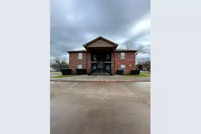 1108 Williams Avenue #C, Cleburne, TX 76033 - Photo 1