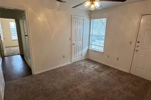 1108 Williams Ave, Cleburne, TX 76033 - Photo 9