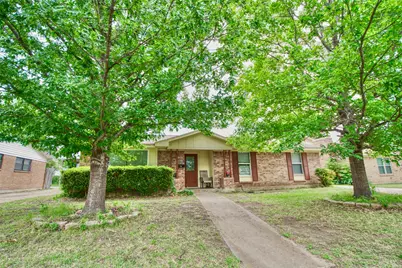6306 Landmark Drive, Waco, TX 76710 - Photo 1