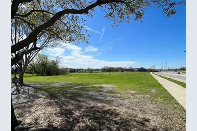 2700 Motley Drive, Mesquite, TX 75150 - Photo 3