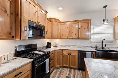 1446 Faulkner Road, Sunset, TX 76270 - Photo 11