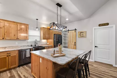 1446 Faulkner Road, Sunset, TX 76270 - Photo 9