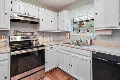306 Wilson Street, Lake Dallas, TX 75065 - Photo 29