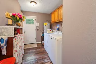 306 Wilson St, Lake Dallas, TX 75065 - Photo 17