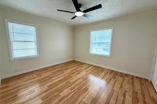 5836 Pollard Dr, Westworth Village, TX 76114 - Photo 9