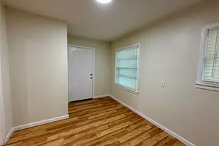5836 Pollard Dr, Westworth Village, TX 76114 - Photo 3
