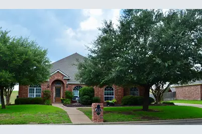 924 Lands End Cove, Hewitt, TX 76643 - Photo 3
