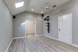 4004 Winter Park Ln, Addison, TX 75001 - Photo 19