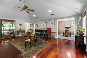 403 N Casa Grande Cir, Duncanville, TX 75116 - Photo 9