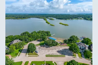 2024 Spinnaker Lane, Azle, TX 76020 - Photo 39