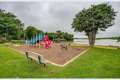 2024 Spinnaker Lane, Azle, TX 76020 - Photo 37