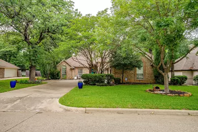 2024 Spinnaker Lane, Azle, TX 76020 - Photo 1