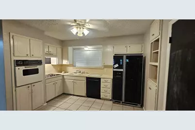 6540 Sherri Lane, North Richland Hills, TX 76182 - Photo 11
