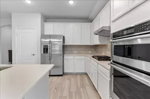 3601 Brahman Ct, McKinney, TX 75071 - Photo 11