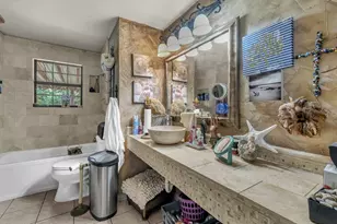 412 Douglas St, Burleson, TX 76028 - Photo 25