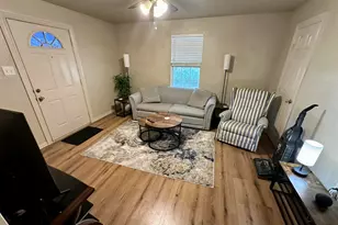 900 W Avenue F, Midlothian, TX 76065 - Photo 3