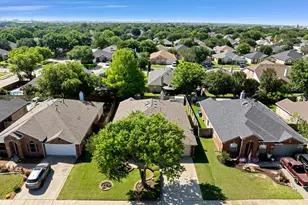 1065 Springhill Dr, Saginaw, TX 76179 - Photo 35