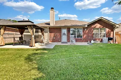 1065 Springhill Drive, Saginaw, TX 76179 - Photo 31