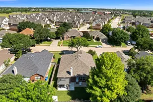 1065 Springhill Dr, Saginaw, TX 76179 - Photo 37