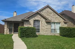 1834 Cool Springs Dr, Mesquite, TX 75181 - Photo 1