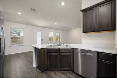 2306 San Jacinto Way, Sherman, TX 75090 - Photo 5