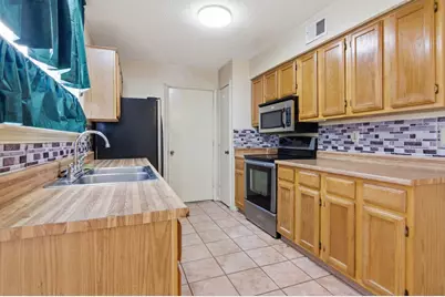 4645 Waterway Drive N, Fort Worth, TX 76137 - Photo 17