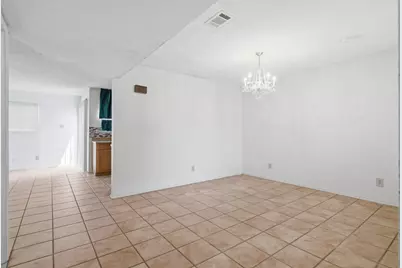 4645 Waterway Drive N, Fort Worth, TX 76137 - Photo 7