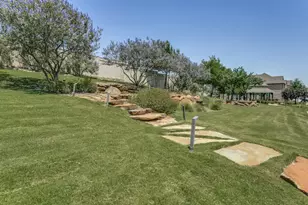 7906 Gulfstream Ln, Irving, TX 75063 - Photo 33