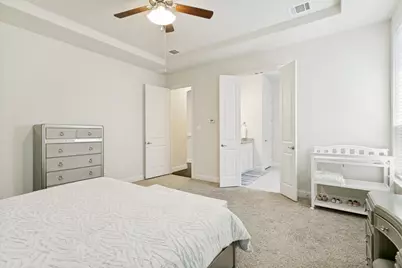 7906 Gulfstream Lane, Irving, TX 75063 - Photo 19