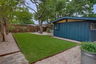 2604 Andrea Ln, Dallas, TX 75228 - Photo 35